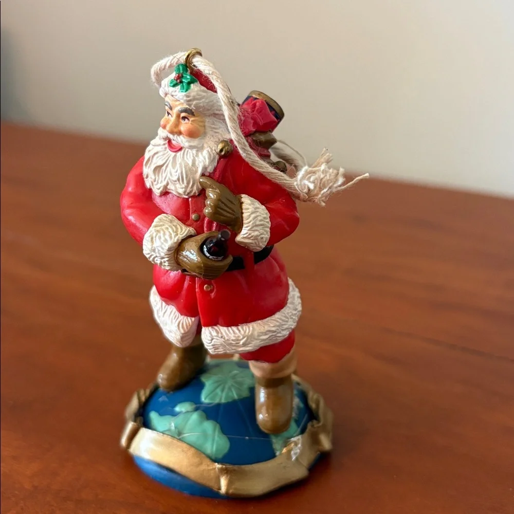 Vintage 1992 Coca-Cola Santa “On Top of the World” Ornament